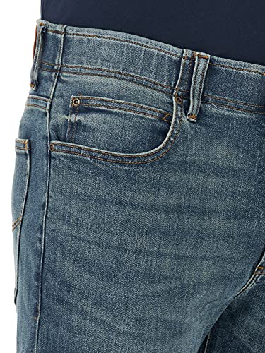 Lee Men's Extreme Motion Straight Taper Jean Scott 35W x 32L