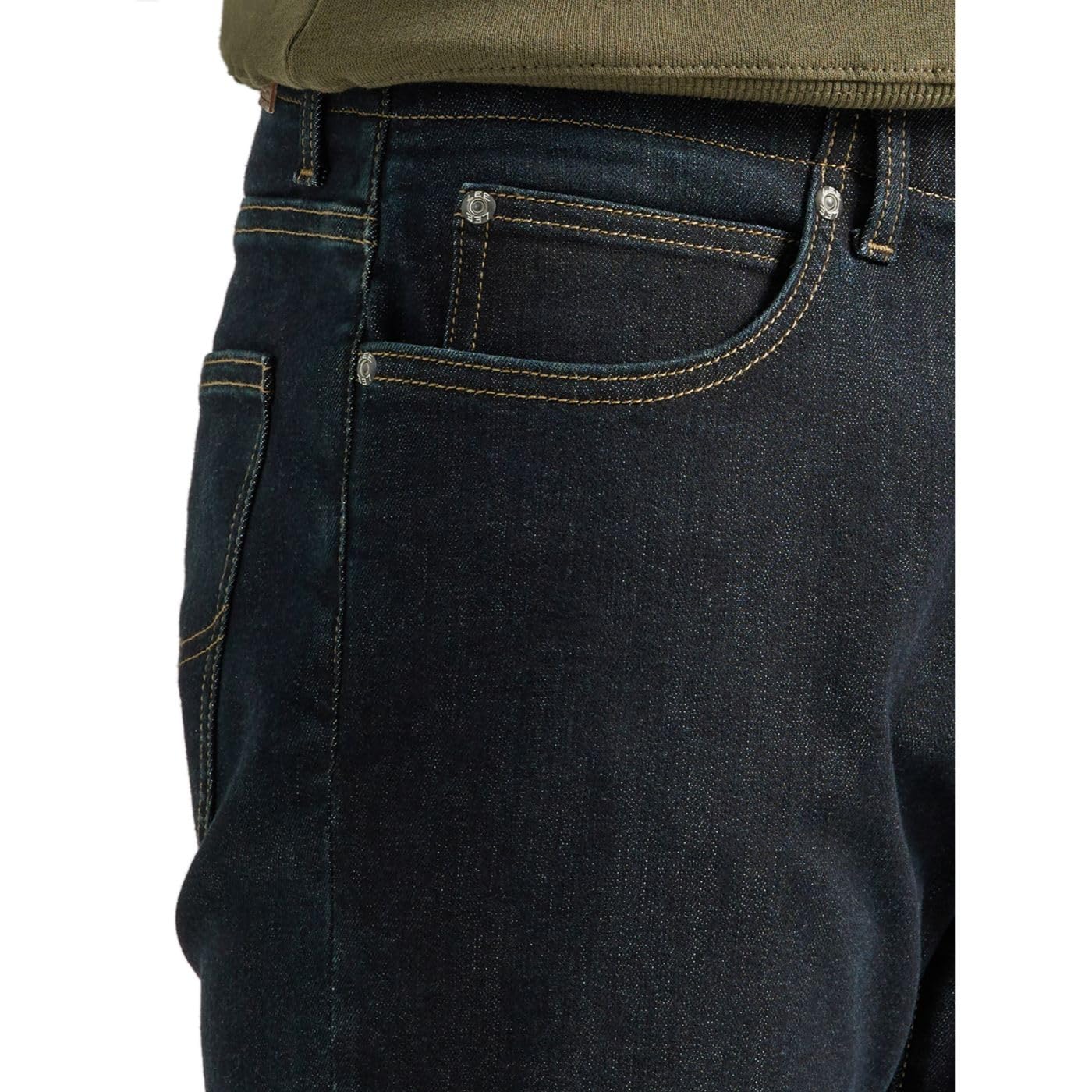 Lee Men's Extreme Motion Straight Taper Jean Scott 35W x 32L